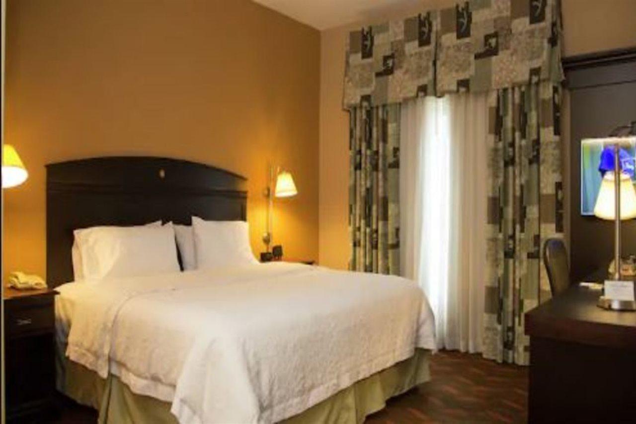 Hampton Inn & Suites Houston Rosenberg Exterior foto